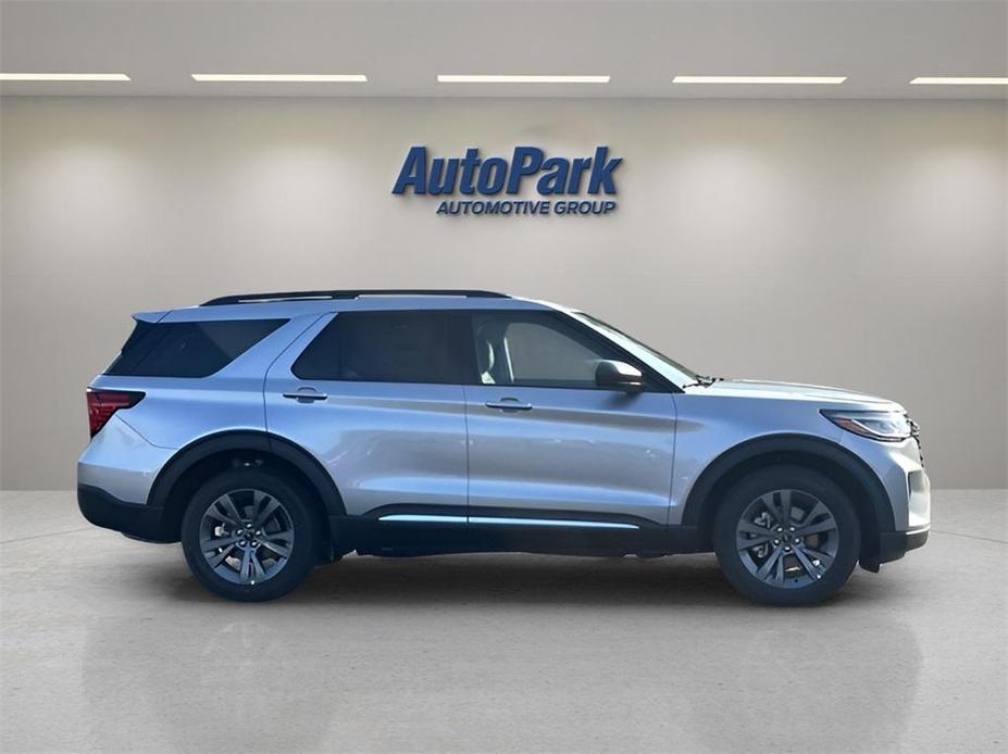 new 2025 Ford Explorer car, priced at $47,595