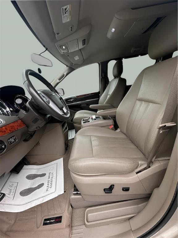 used 2016 Chrysler Town & Country car, priced at $11,509