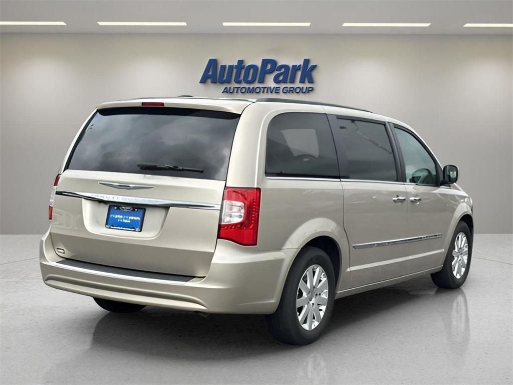 used 2016 Chrysler Town & Country car, priced at $11,509