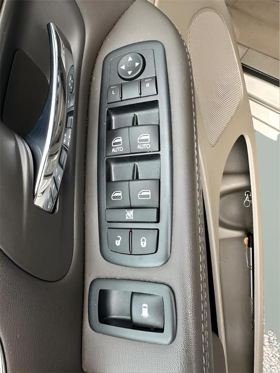 used 2016 Chrysler Town & Country car, priced at $11,509