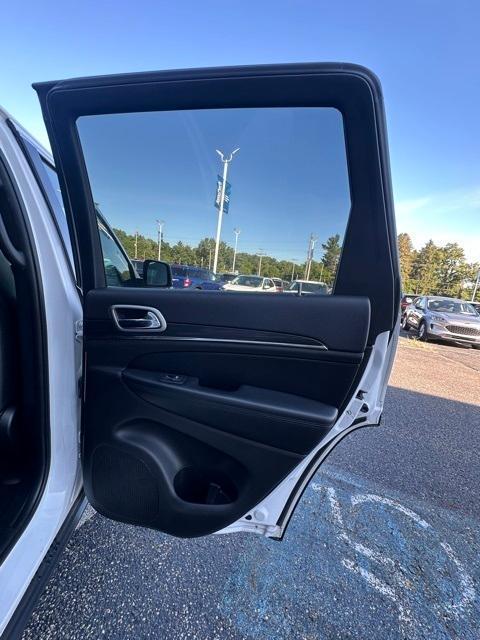 used 2021 Jeep Grand Cherokee car, priced at $26,300