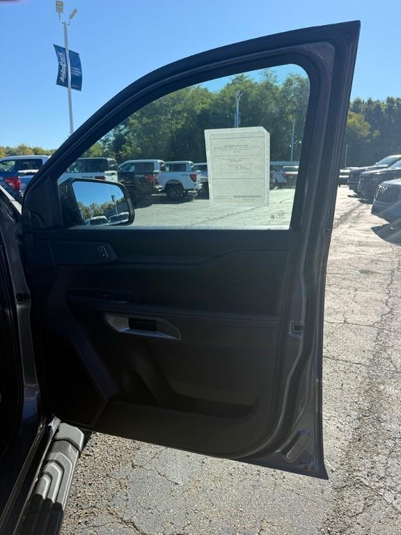 new 2025 Ford Ranger car, priced at $44,105