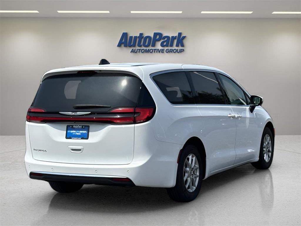 used 2023 Chrysler Pacifica car, priced at $23,995