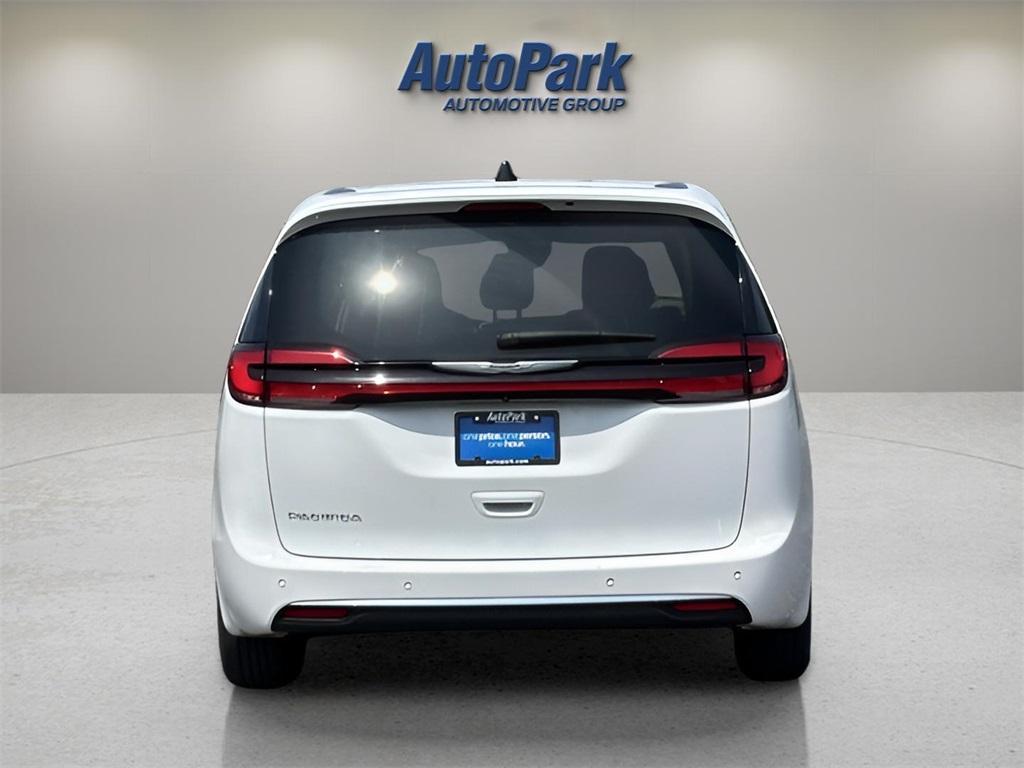 used 2023 Chrysler Pacifica car, priced at $23,995