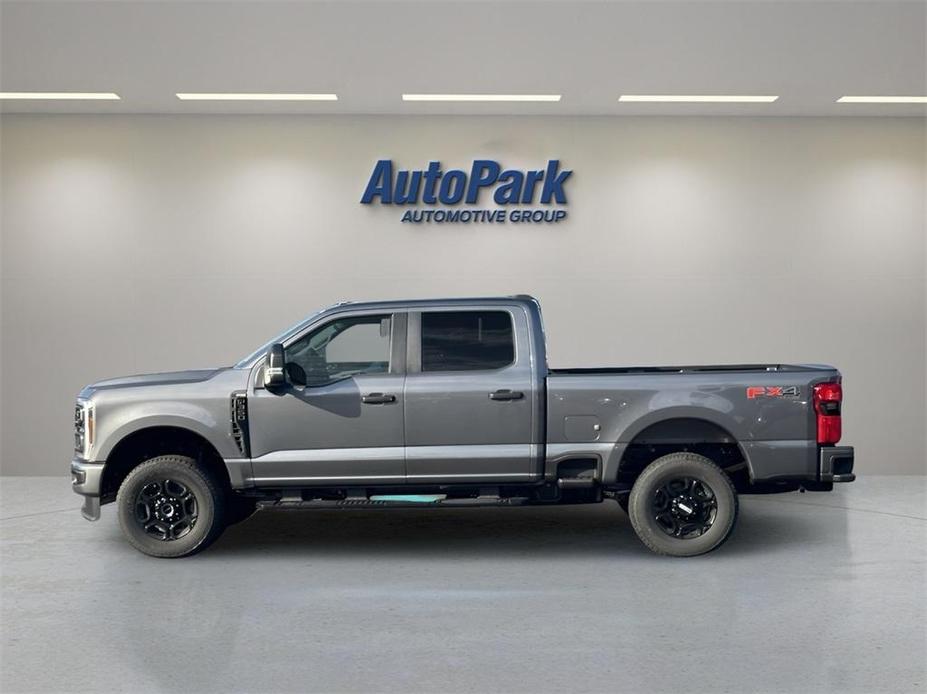 new 2024 Ford F-350 car, priced at $64,280