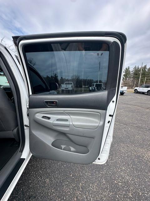 used 2013 Toyota Tacoma car, priced at $9,995