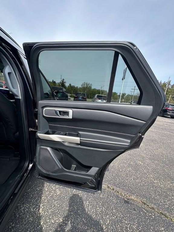 used 2021 Ford Explorer car, priced at $27,995