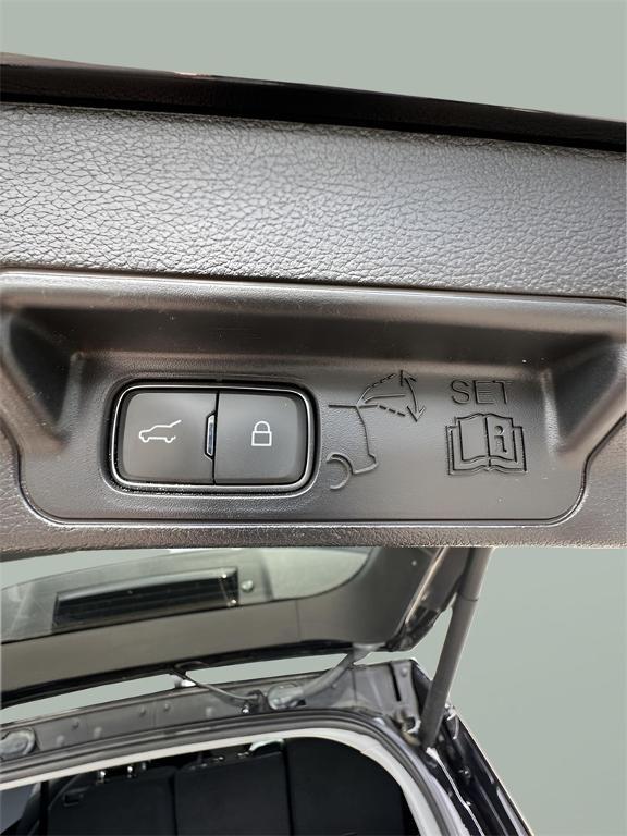 used 2021 Ford Explorer car, priced at $27,995