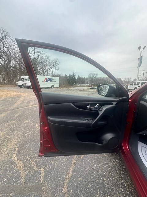 used 2022 Nissan Rogue Sport car, priced at $21,995