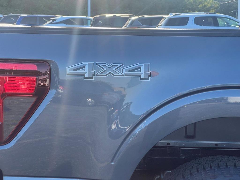 new 2025 Ford F-150 car, priced at $50,425