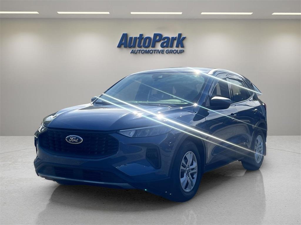 used 2023 Ford Escape car, priced at $19,995