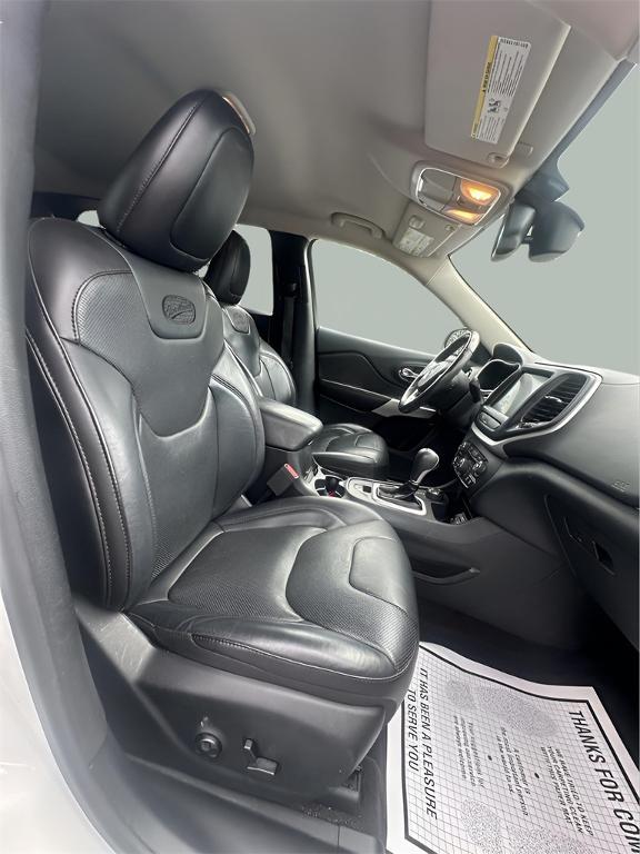used 2016 Jeep Cherokee car, priced at $14,995