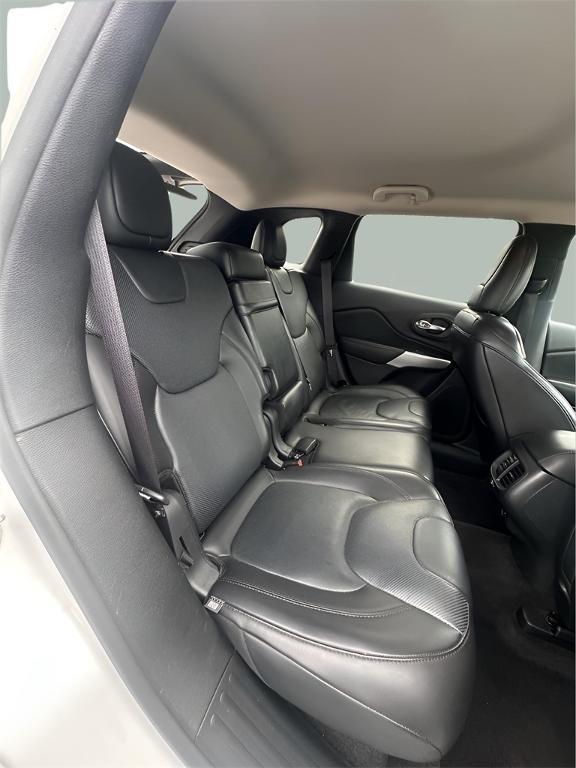 used 2016 Jeep Cherokee car, priced at $14,995