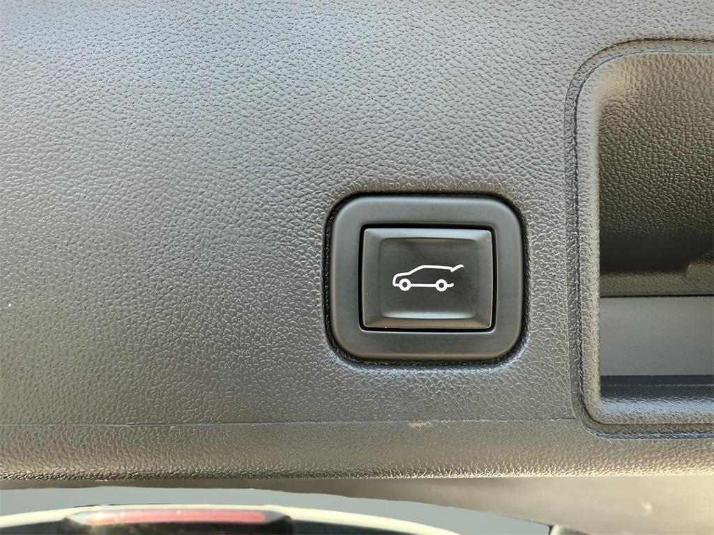 used 2021 GMC Terrain car, priced at $20,995