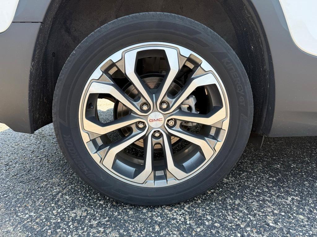 used 2021 GMC Terrain car, priced at $20,995