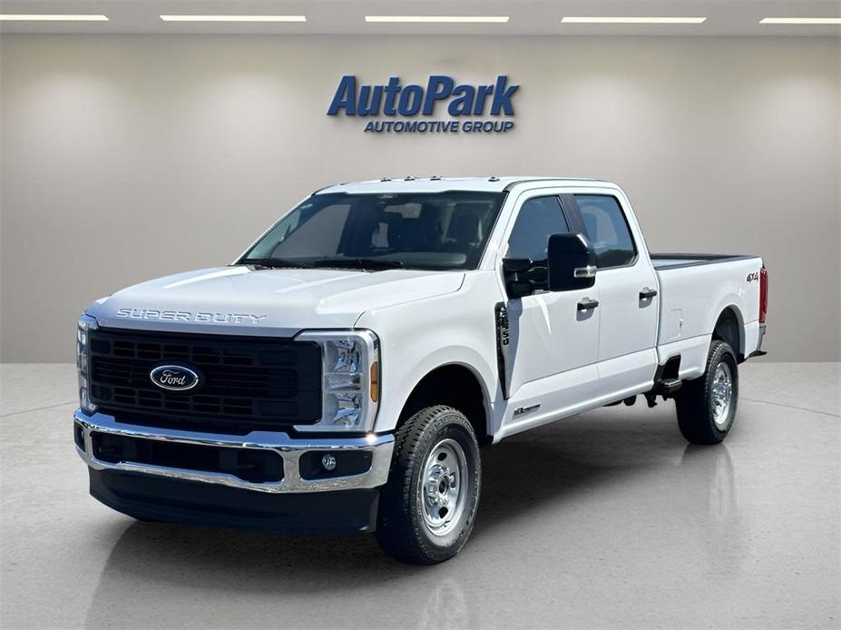 new 2024 Ford F-350 car, priced at $67,680