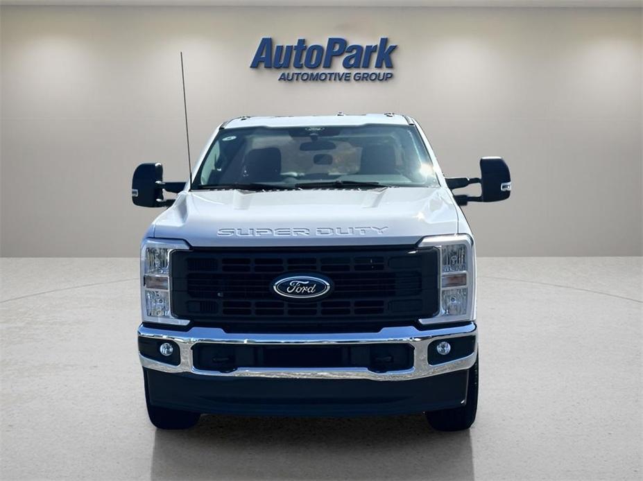 new 2024 Ford F-350 car, priced at $67,680