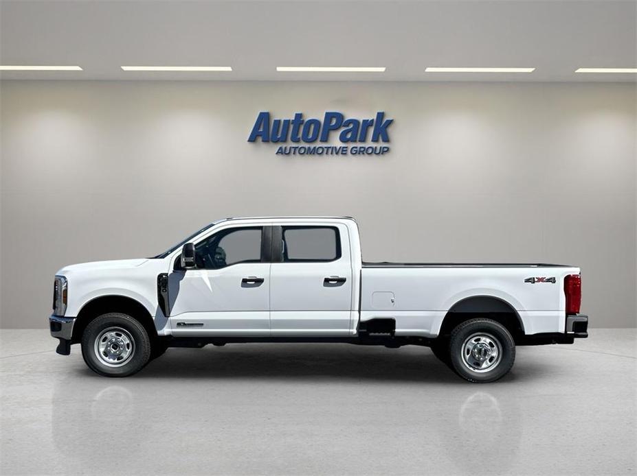 new 2024 Ford F-350 car, priced at $67,680