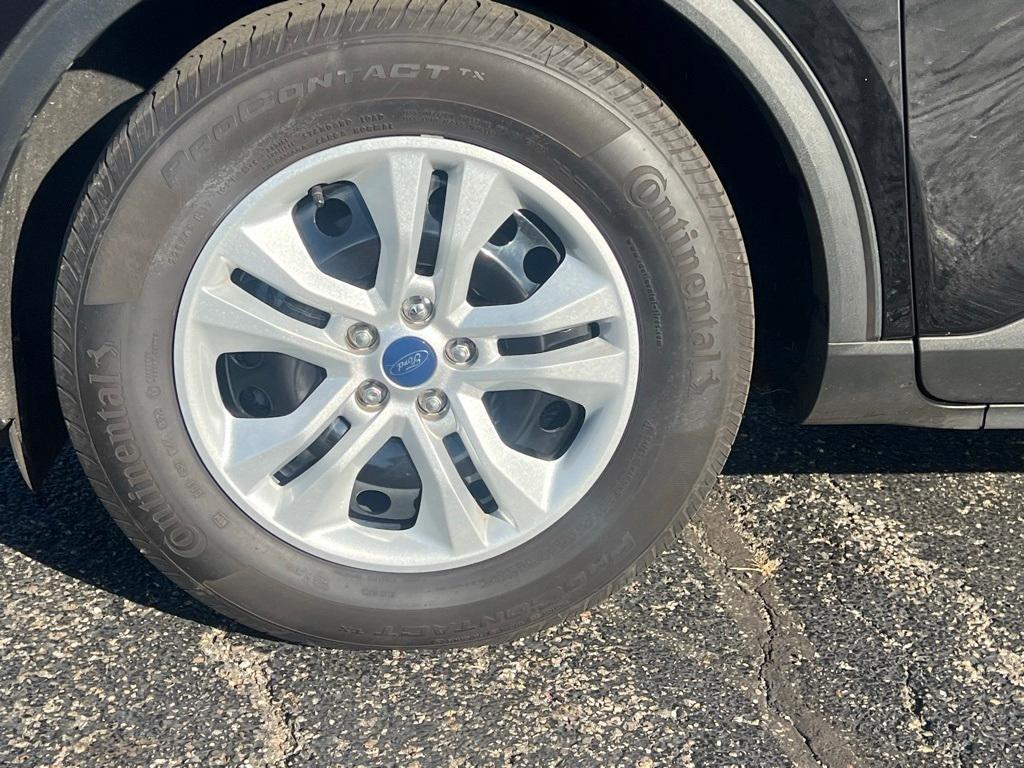 used 2022 Ford Escape car, priced at $19,995