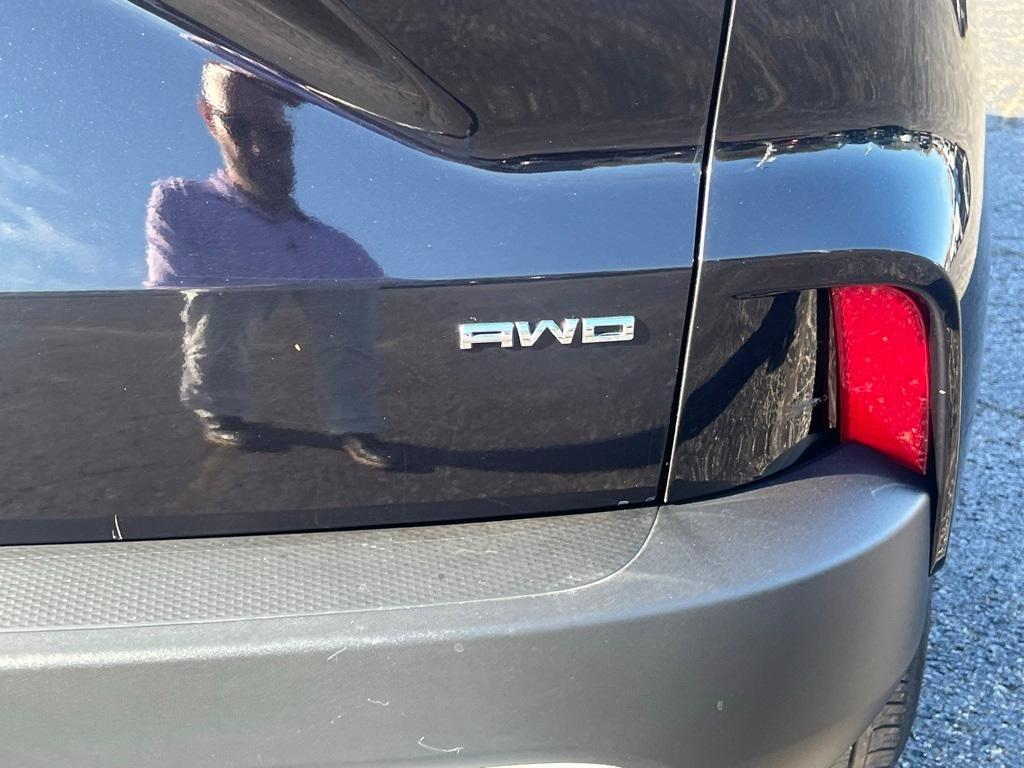 used 2022 Ford Escape car, priced at $19,995