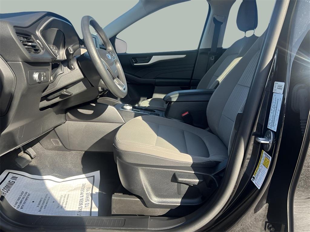 used 2022 Ford Escape car, priced at $19,995