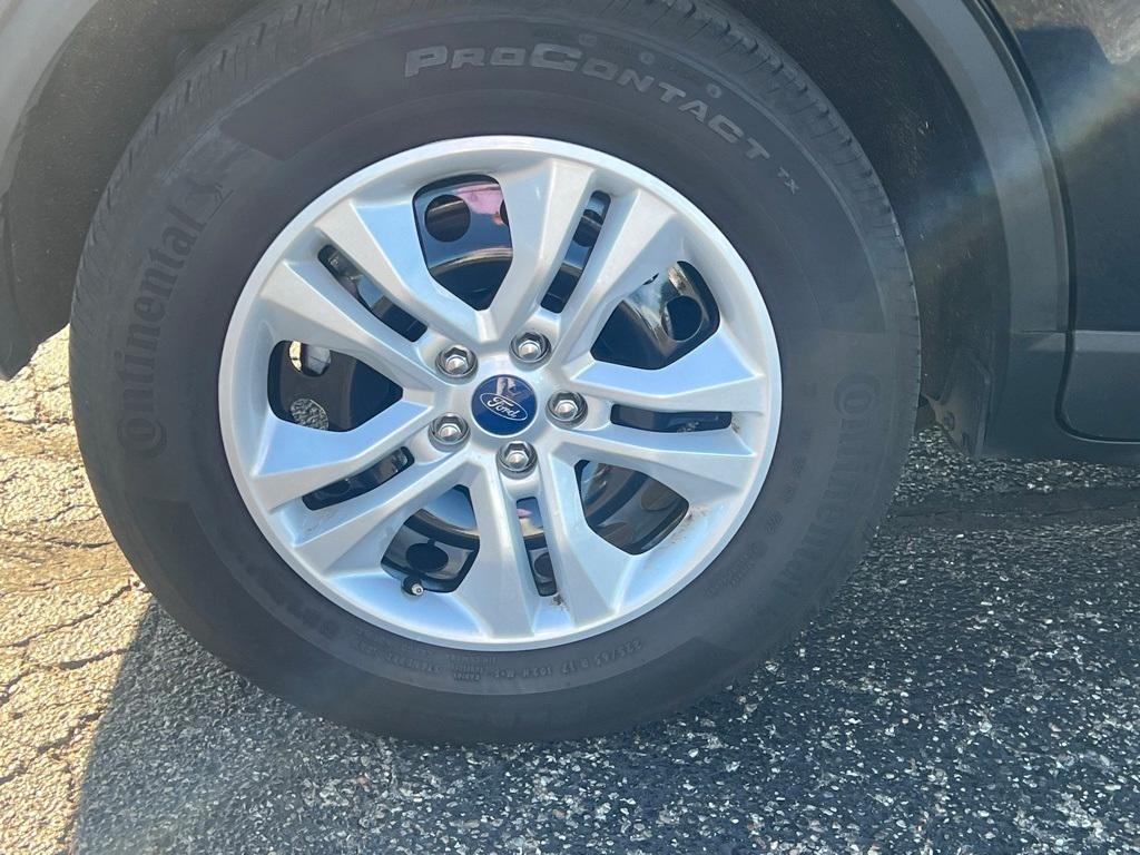 used 2022 Ford Escape car, priced at $19,995