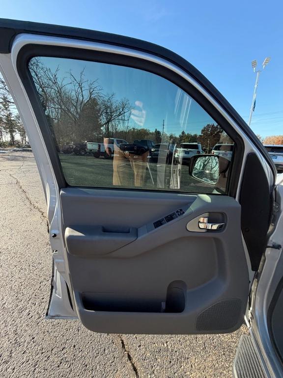 used 2007 Nissan Frontier car, priced at $9,995