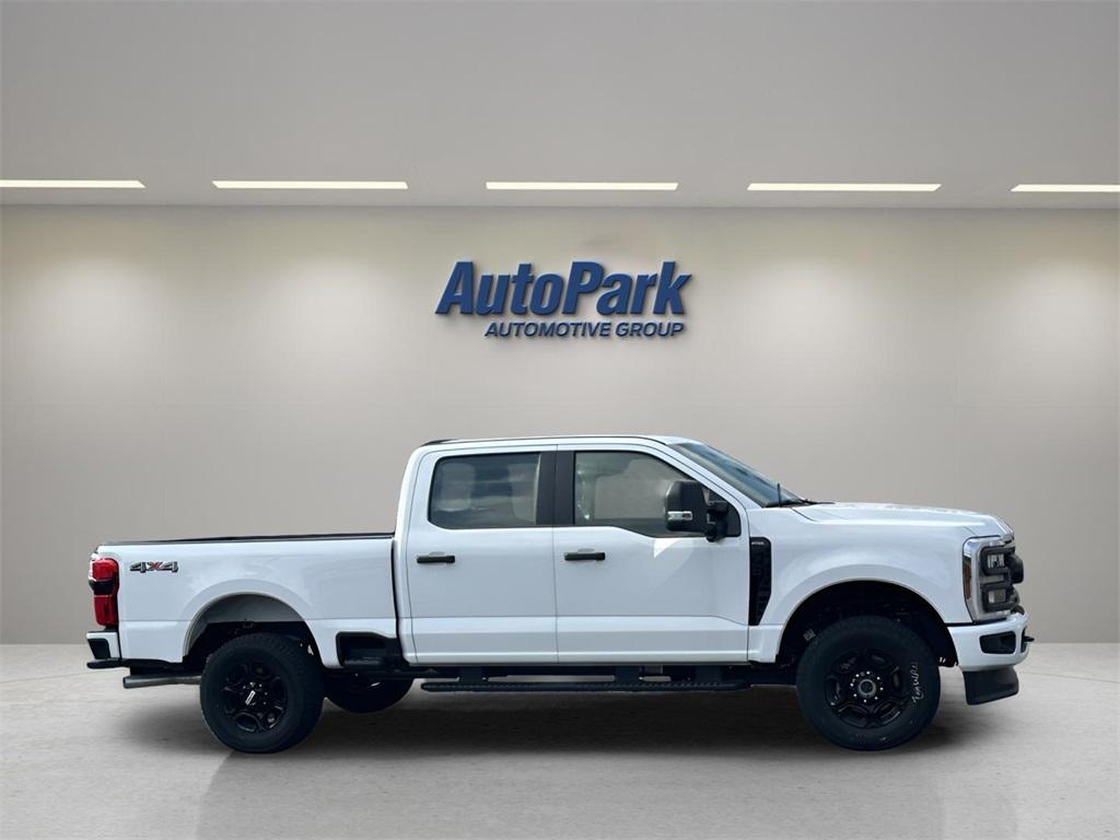 new 2024 Ford F-350 car, priced at $60,435