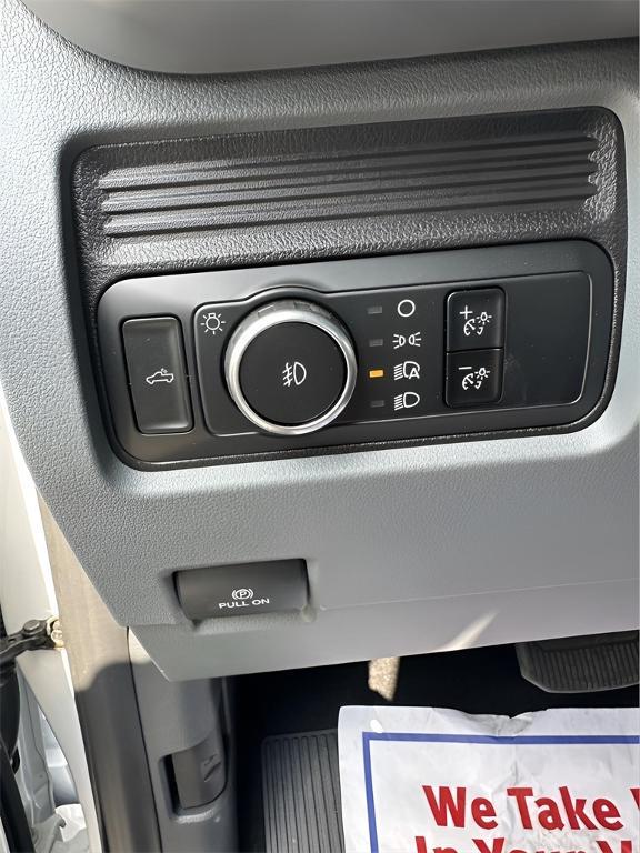new 2024 Ford F-350 car, priced at $60,435