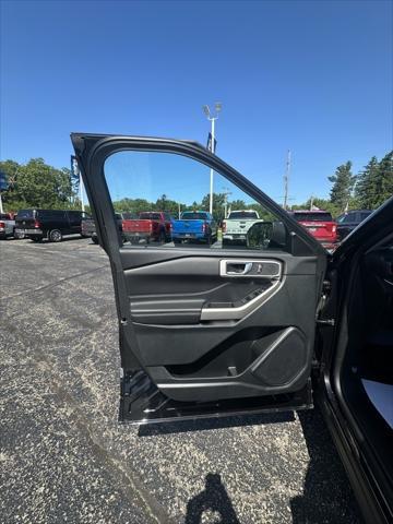 new 2024 Ford Explorer car, priced at $48,320