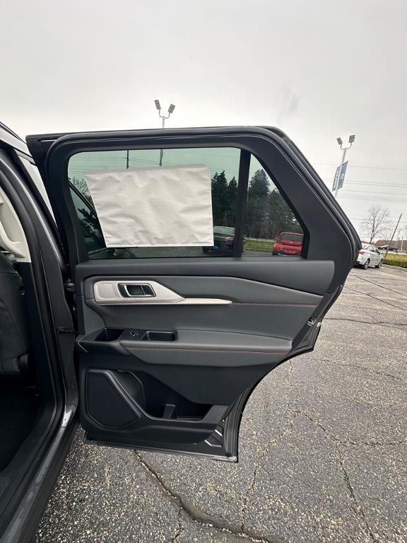 new 2025 Ford Explorer car, priced at $49,900