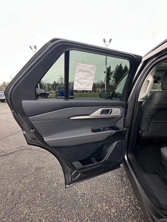 new 2025 Ford Explorer car, priced at $49,900