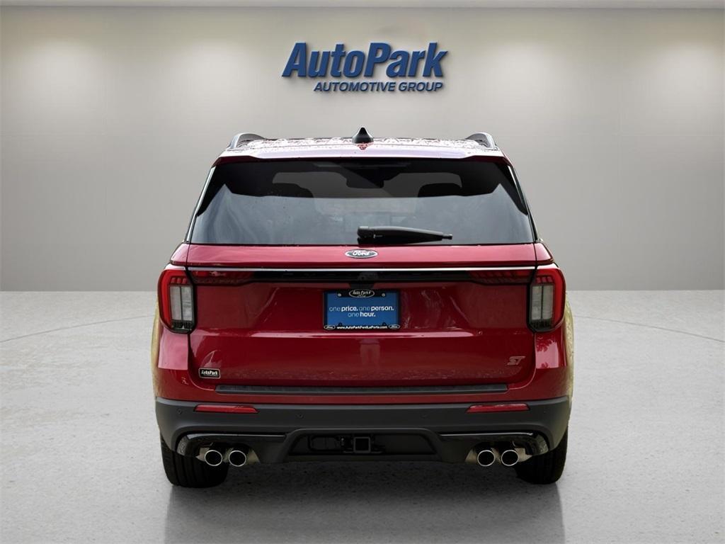 new 2025 Ford Explorer car, priced at $61,925