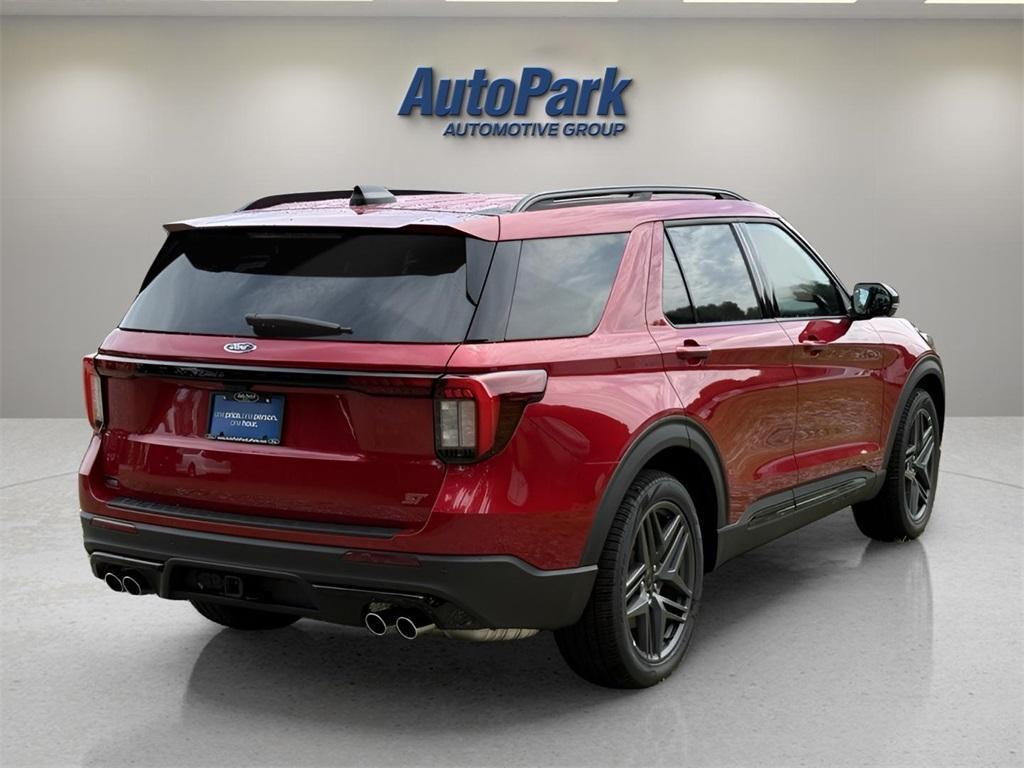 new 2025 Ford Explorer car, priced at $61,925