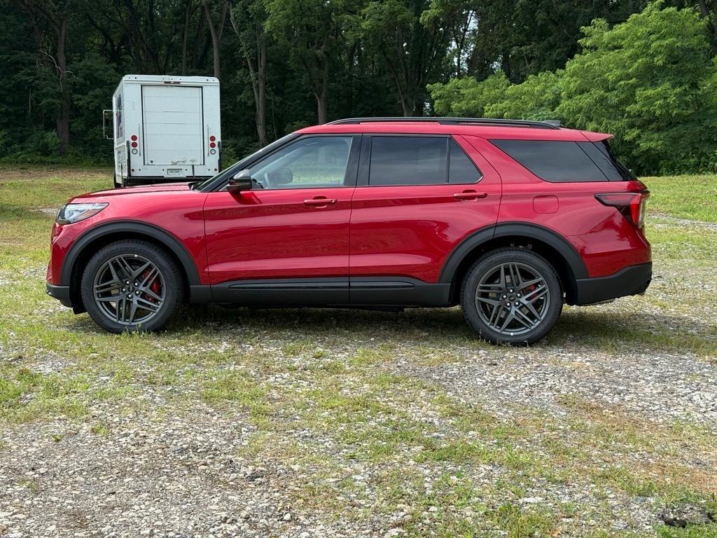 new 2025 Ford Explorer car, priced at $61,925
