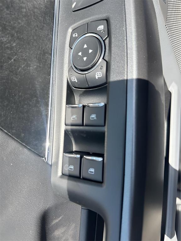 new 2025 Ford F-250 car, priced at $74,320