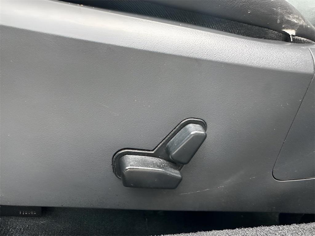 used 2010 Dodge Avenger car, priced at $7,500