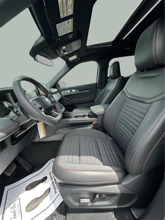 new 2025 Ford Explorer car, priced at $53,135