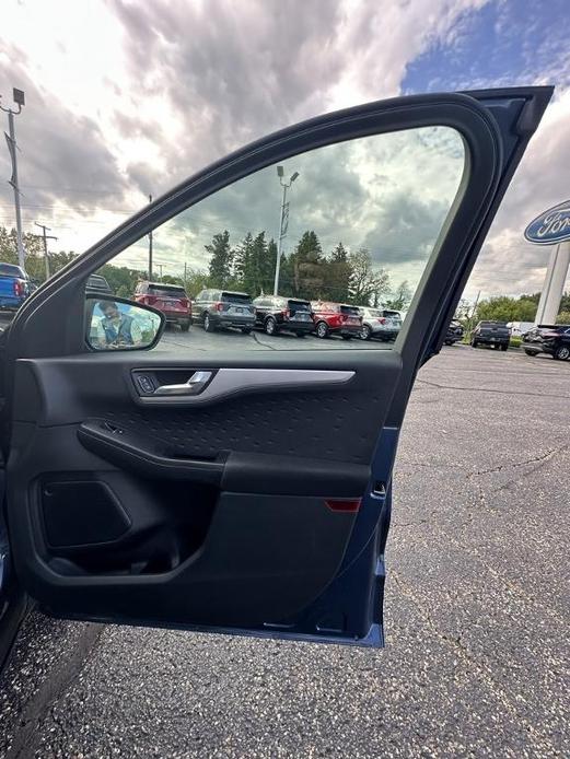 used 2020 Ford Escape car, priced at $19,362