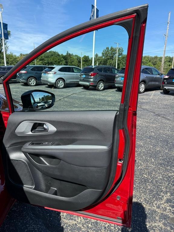 used 2024 Chrysler Pacifica car, priced at $38,582