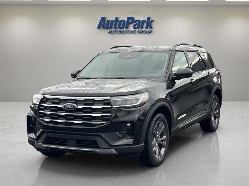 new 2025 Ford Explorer car, priced at $49,900