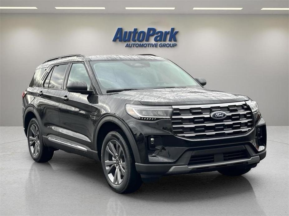 new 2025 Ford Explorer car, priced at $49,900