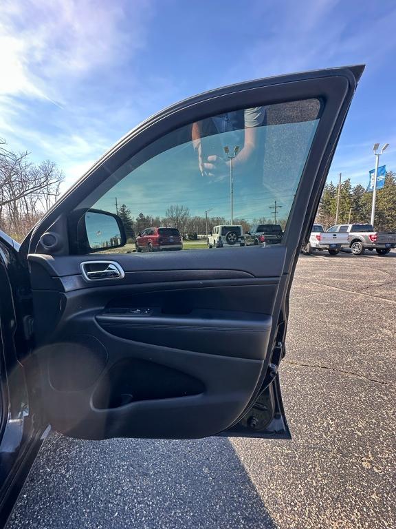 used 2018 Jeep Grand Cherokee car, priced at $15,995