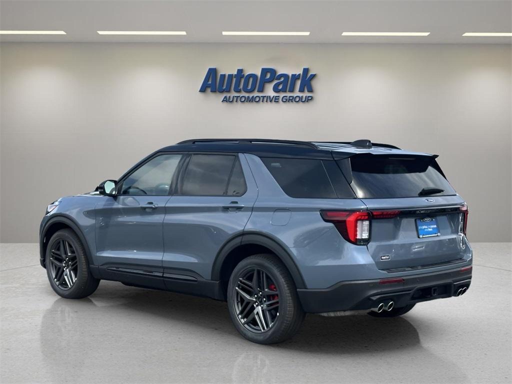 new 2025 Ford Explorer car, priced at $66,285