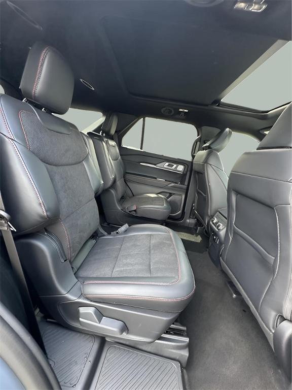 new 2025 Ford Explorer car, priced at $66,285
