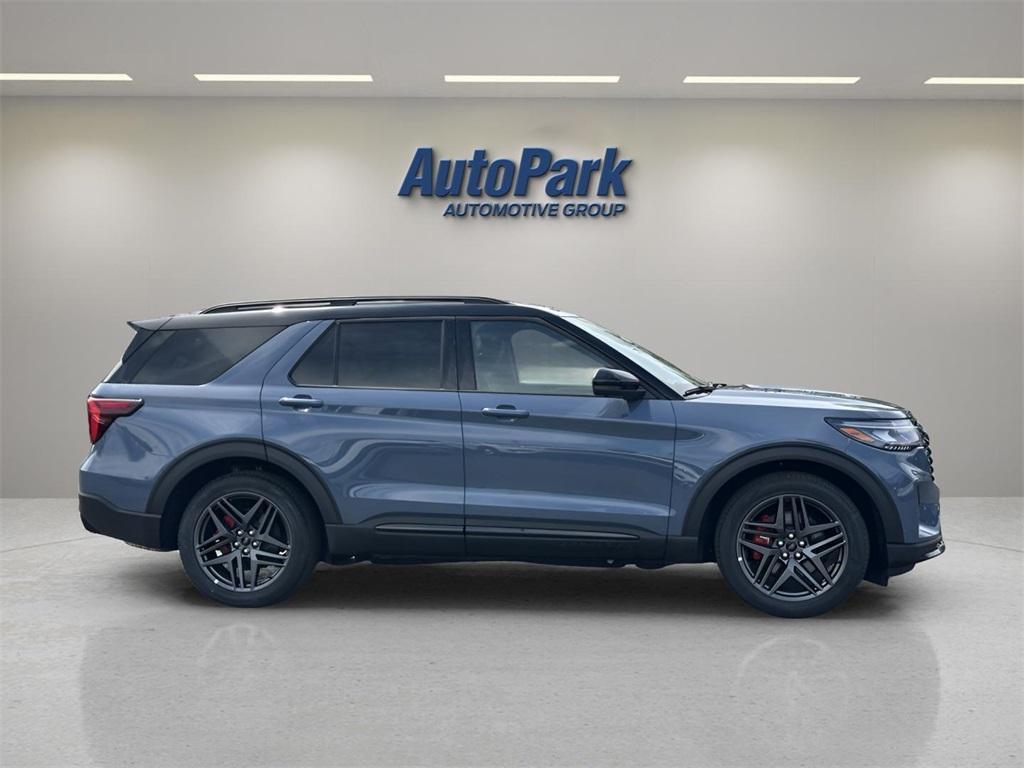 new 2025 Ford Explorer car, priced at $66,285