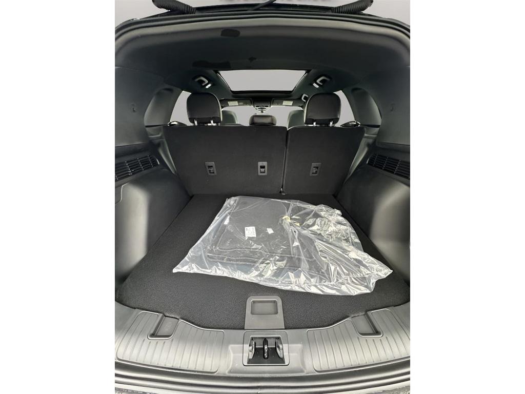new 2025 Ford Escape car, priced at $40,855