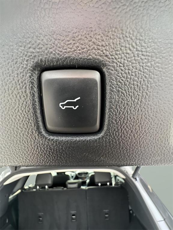 used 2022 Ford Escape car, priced at $22,868