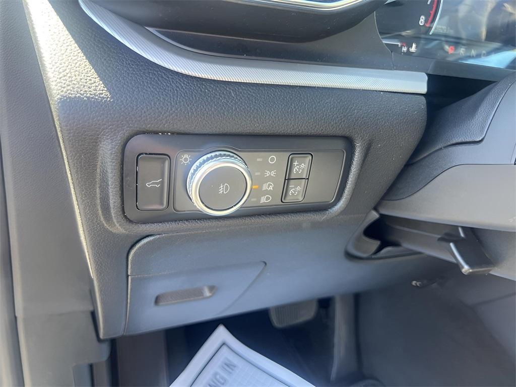used 2022 Ford Explorer car, priced at $33,995