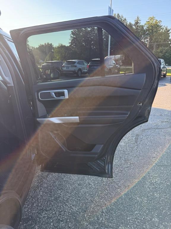 used 2022 Ford Explorer car, priced at $28,997